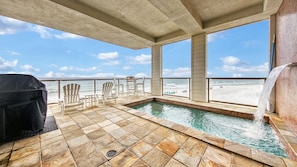 Private Pool - The precious gift of having 320 degree views! 2nd level pool