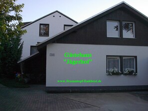 Gästehaus Jägerhof - Radebeul-Außenansicht