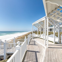 EAST RUSKIN PAVILION VIEWS OF SEASIDE BEACH