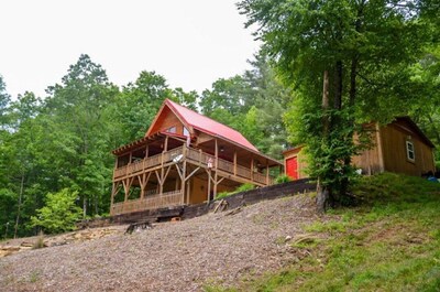 Beaver Creek Hill - Log Cabin; Listen To The Rushing Creek; Blue Ridge Mountains