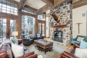 3.02-mountain-village-vacation-twin-elk-Living-Room-2