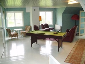Spielezimmer
