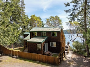 332 Captain Leison Ln - Lopez Island Washington - 34