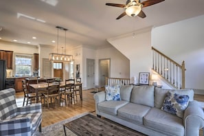 Living Room | Air Conditioning