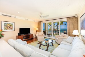 Peaceful living room with Ocean View