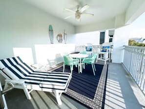 Golden on 30A | Balcony
