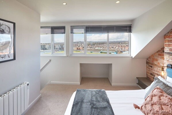 Wicket View, Scarborough - Host & Stay
