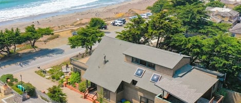 Located Directly Across from the waves and sand on Moonstone Beach!