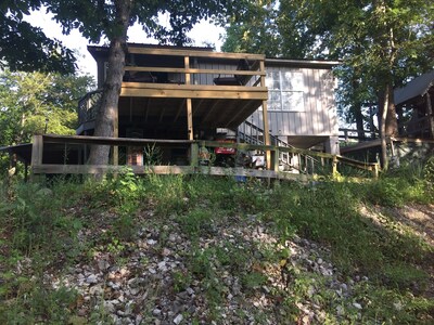 Rustic Cabin on the Southfork River