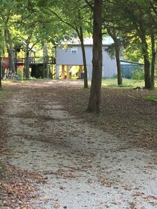 Rustic Cabin on the Southfork River