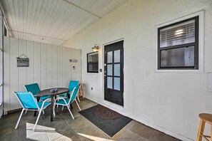 Screened Patio