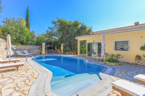 Pool and sun loungers