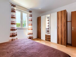 Bâtiment, Propriété, Fenêtre, Porte, Ombre, Bois, Blind Fenêtre, Confort, Maison