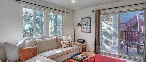 Breckenridge Vacation Rental | 2BR | 1BA | 552 Sq Ft | Stairs Required