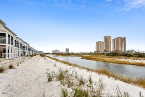 Strand