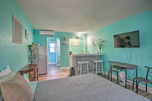 Studio | Keyless Entry