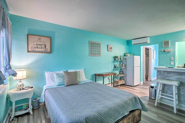 St. Pete Beach Vacation Rental | Studio | 1BA | 610 Sq Ft