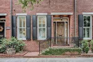Liberty Street Townhouse (2)