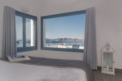 Santorini Akrotiri Superb Sea View Shared Pool