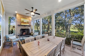 Screened in Porch