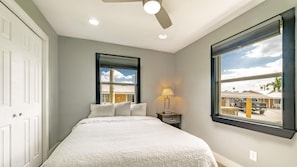 Everglades City Motel - Two Bedroom Apartment image 3