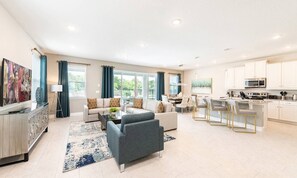 [amenities:living-area:1] Living Area