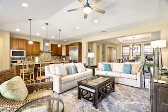 🏖️Central AC & WIFI | Concierge Included! | vrKCV