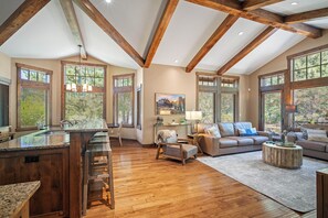 Caldera Cabin 28-06