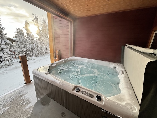 Private Hot tub perfect for enjoying after a day on the slopes