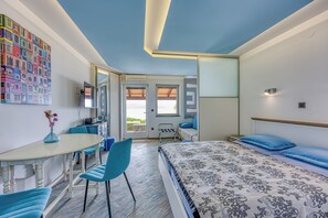 Living and dining room