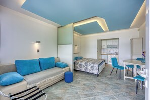Living and dining room