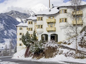 Holiday Home Exterior [winter]