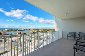 Ariel Dunes II 704 balcony