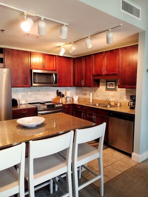 Updated and full equipped kitchen