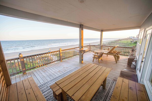 Private Deck