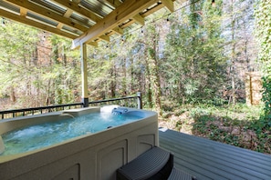 Bain à remous extérieur