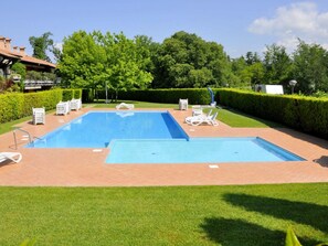 Außenseite Ferienhaus [Sommer]