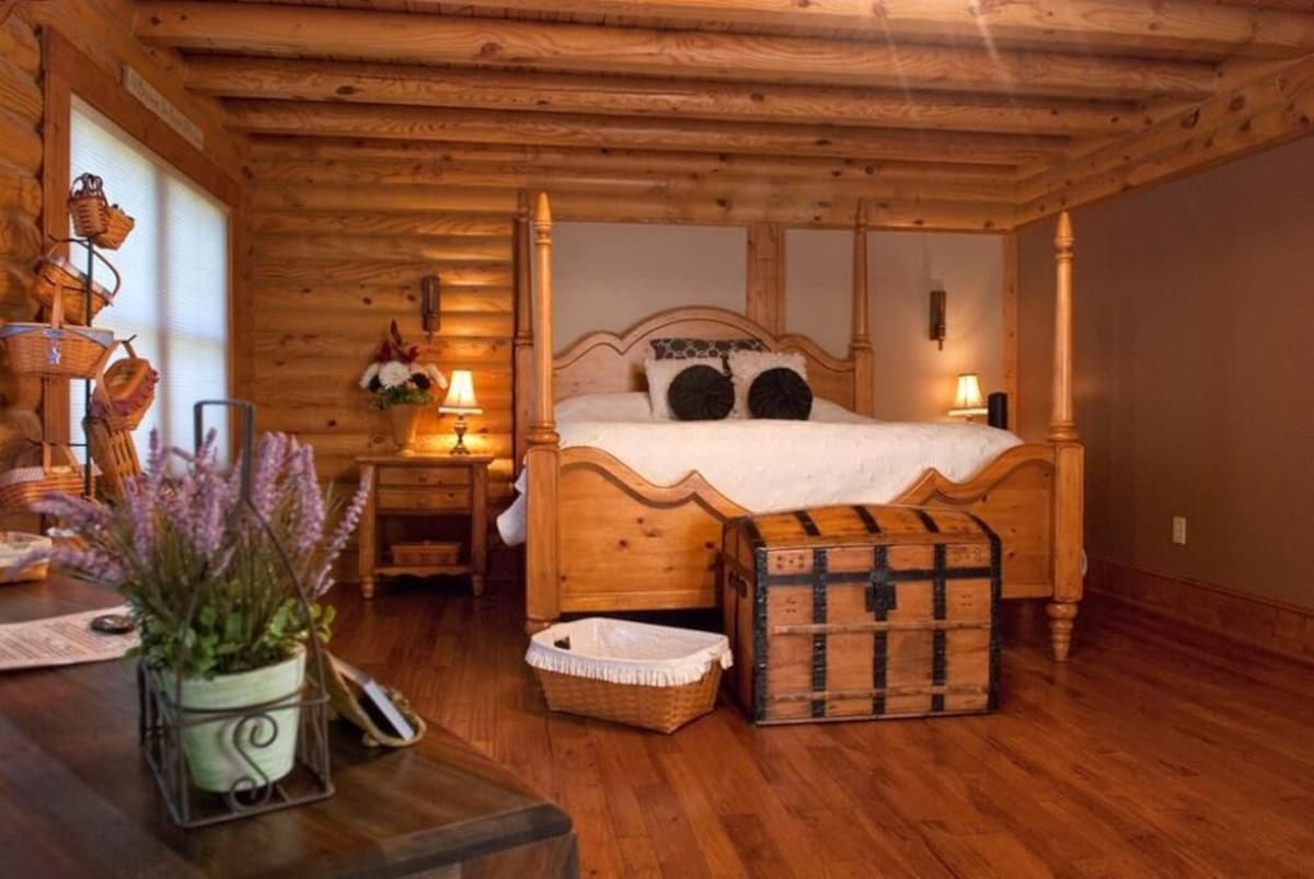 Lavista Suite King Ensuite Mountain view