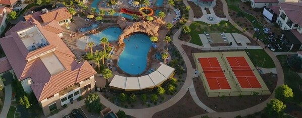 Sleep 40 in these beautiful poolside Arcadia villas and be just STEPS from the pool!