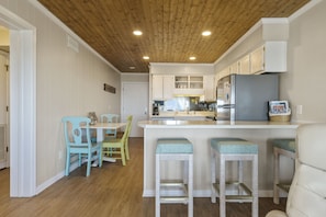 Open Kitchen and Dinning Area