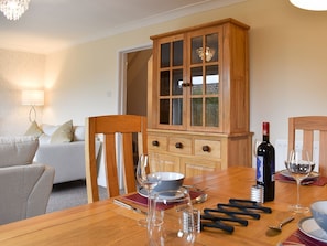 Living room/dining room | Torvean, Wareham