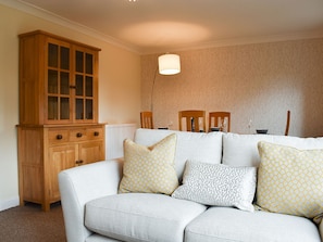 Living room/dining room | Torvean, Wareham