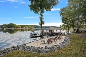 Enjoy the loungers on the beach area to catch some sun!