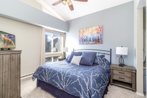 Main Bedroom - Vaulted Ceiling