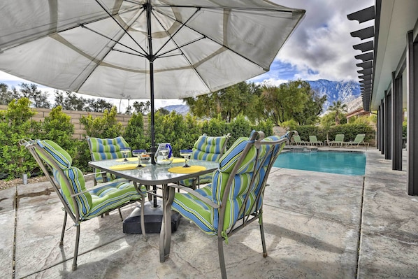 Palm Springs Vacation Rental | 4 BR | 3 BA | 2,100 Sq Ft