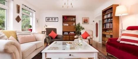 Living Room at The Braeside Apartment