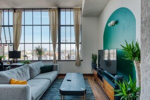 Modern, Bright & Airy