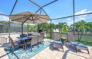 Al Fresco Dining Area with Beautiful Garden View