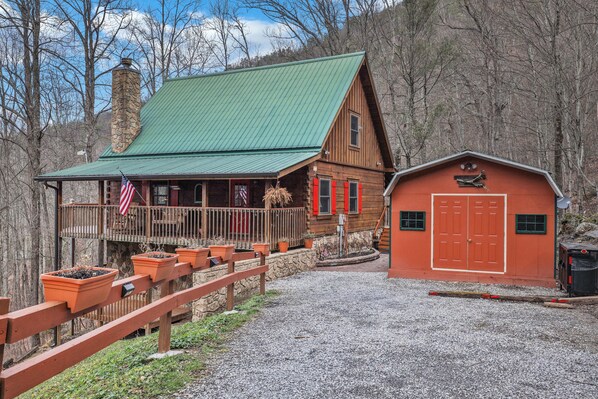 Outdoor Game Shed