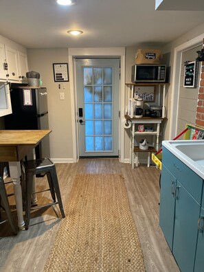 Kitchenette has about everything you need to whip up a meal (no full stove/oven)